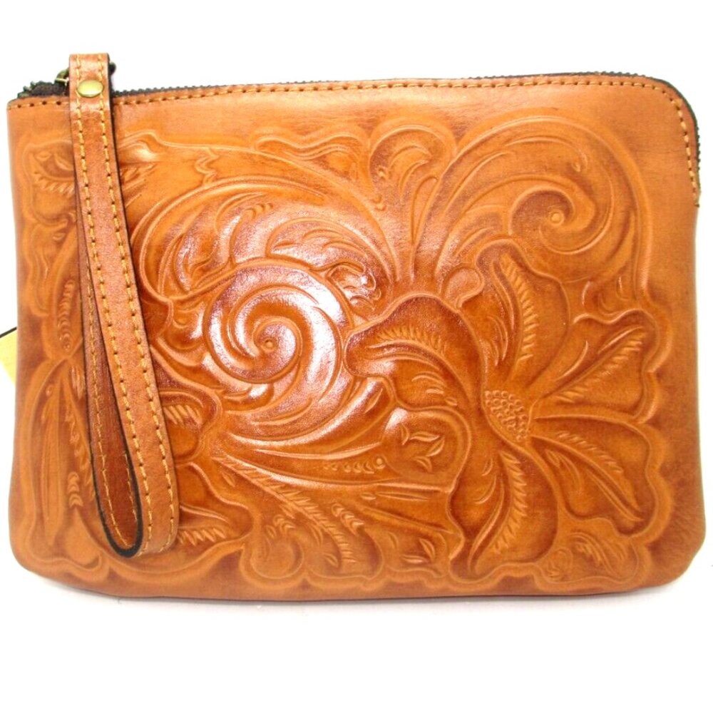 NWT Patricia Nash Cassini Leather Wristlet Burnished Tooled Gold P34986